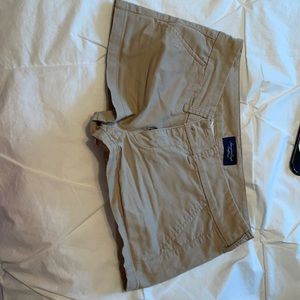 American eagle khaki shorts
